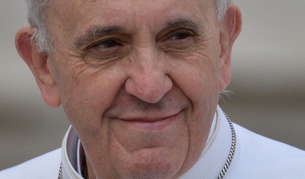 Papa Francesco da giovane ha fatto il buttafuori in una discoteca