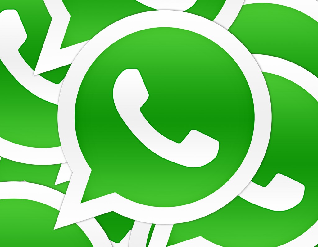WhatsApp acquistata da facebook