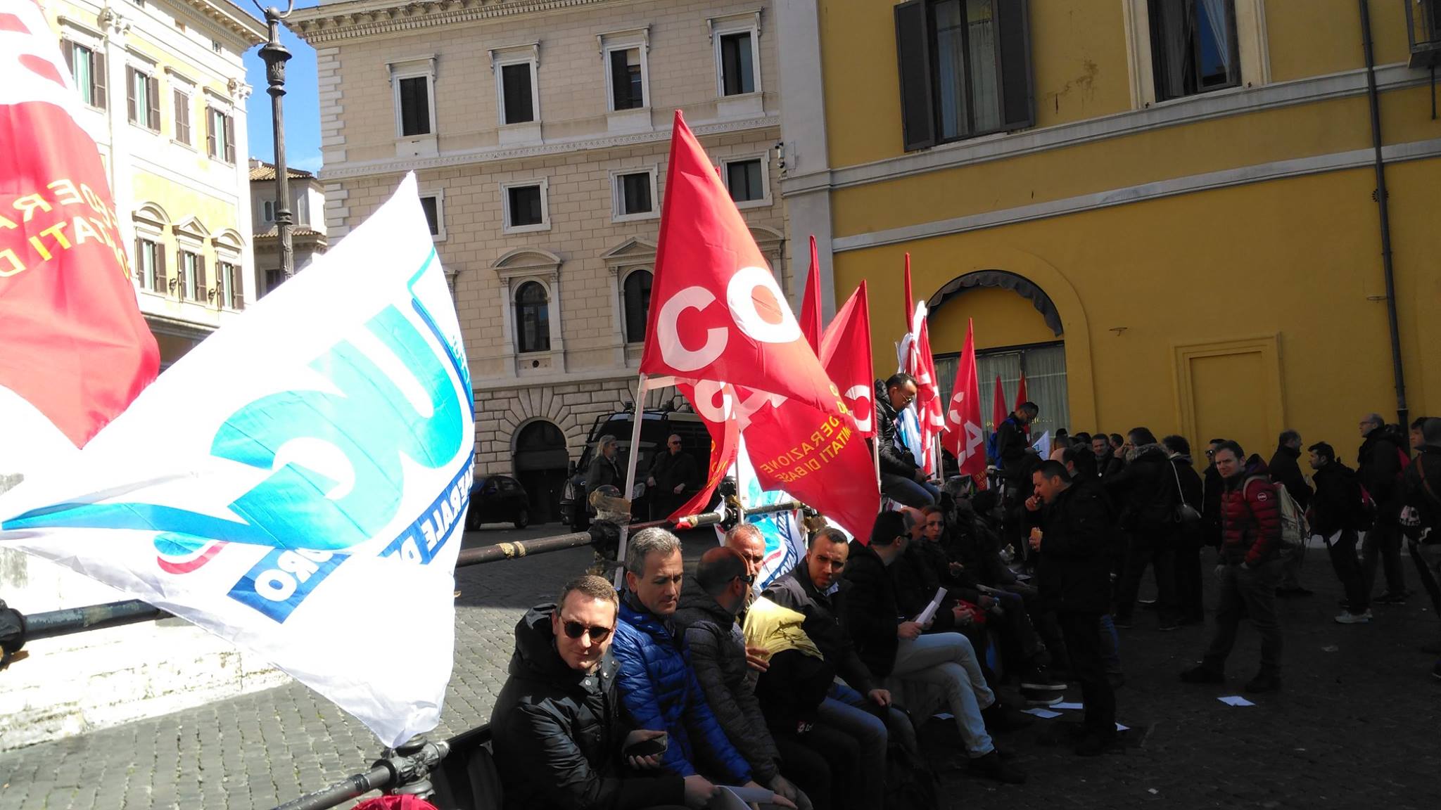 Sangalli Vetro‬, UGL Chimici: ‘Oggi sit-in a ‪Montecitorio‬ e incontro al ‪Mise‬ per sito ‪‎Manfredonia‬’