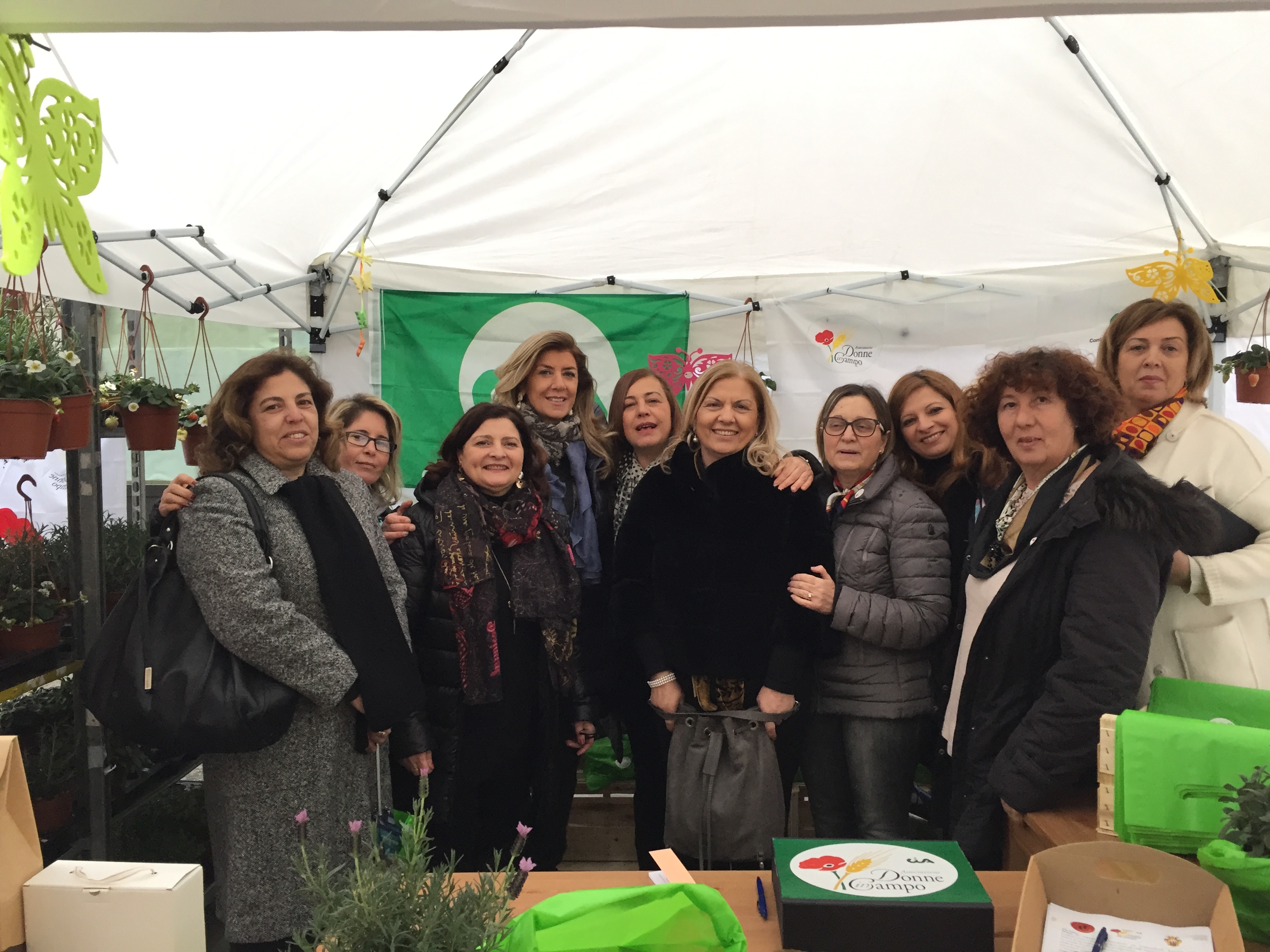 Earth Day, le piantine delle Donne in Campo nel Giardino del benessere