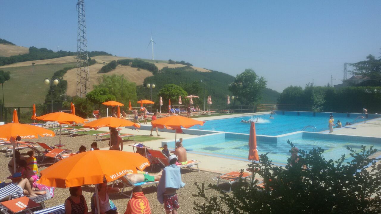 Alberona, riapre il Villaggio Arancione: l’estate in piscina