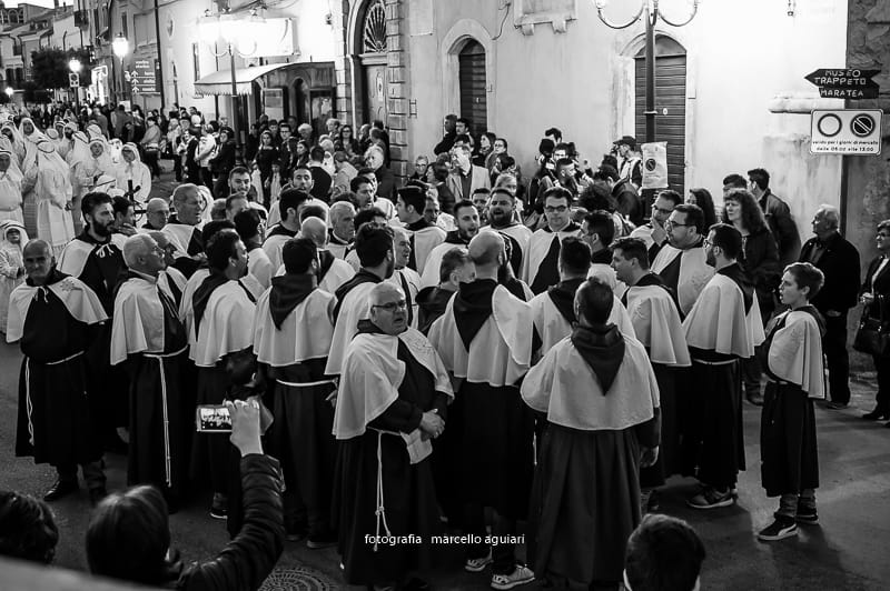 SETTE PASSI CARMELITANI Mostra fotografica di Marcello Aguiari