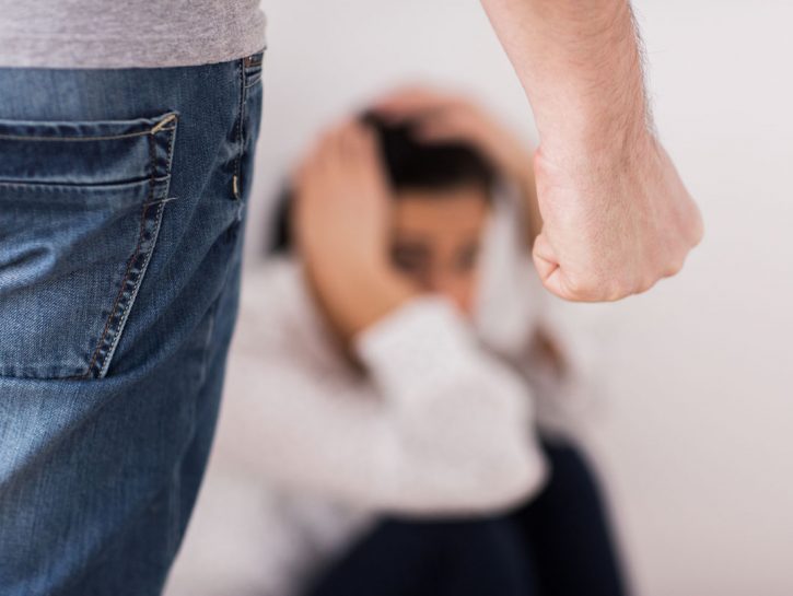 Orta Nova: arrestato uomo per violenze sui figli e alla moglie