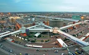 Come arrivare all’aeroporto di Fiumicino in auto e dove parcheggiare