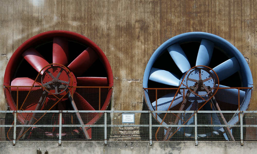 Come si presenta un ventilatore industriale? Quali sono le sue componenti principali?